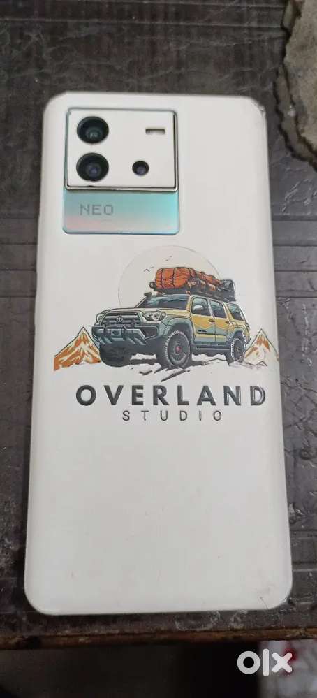 Iqoo neo 6 5g 12+ 8. 256gb folder Change hai only