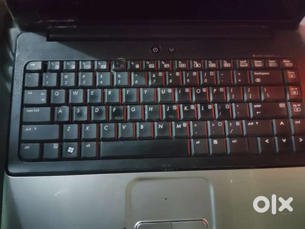 Ek laptop h muje bachna h kyuki ab uski muje jarurt nhi