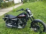 Bajaj avenger 150 street