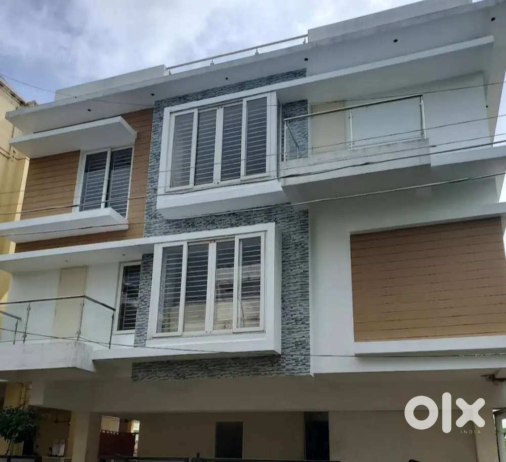 HONEYBEES WOMEN'S HOSTEL-HOME SETUP