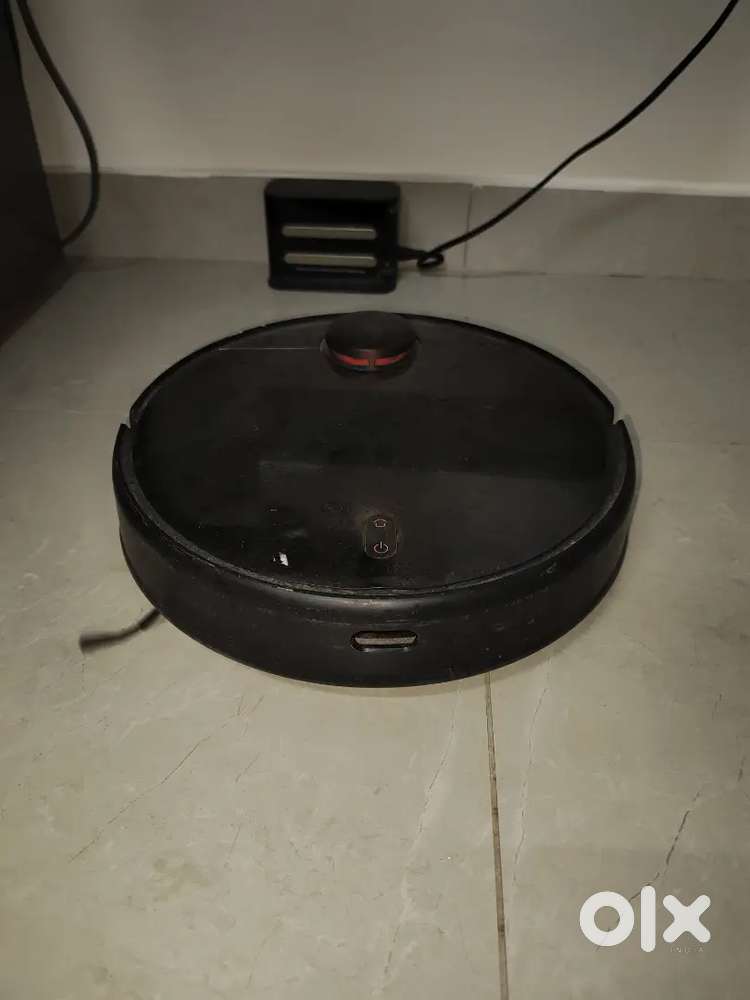 Mi robot vaccum cleaner+ mopping 2i