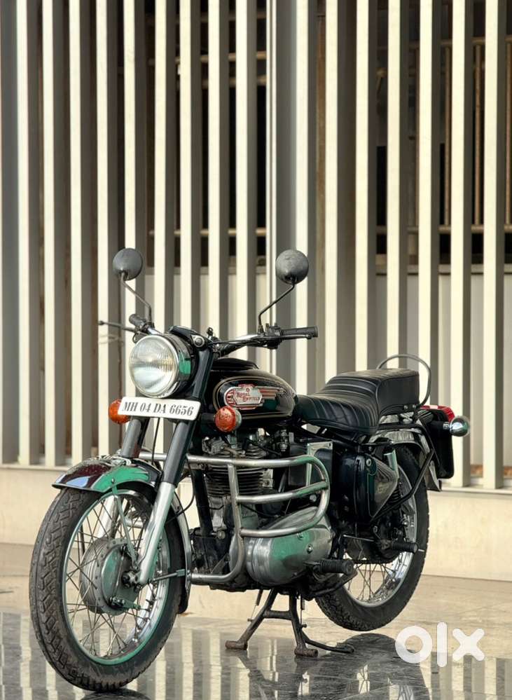 STANDARD 350 BRAND NEW CONDITION.