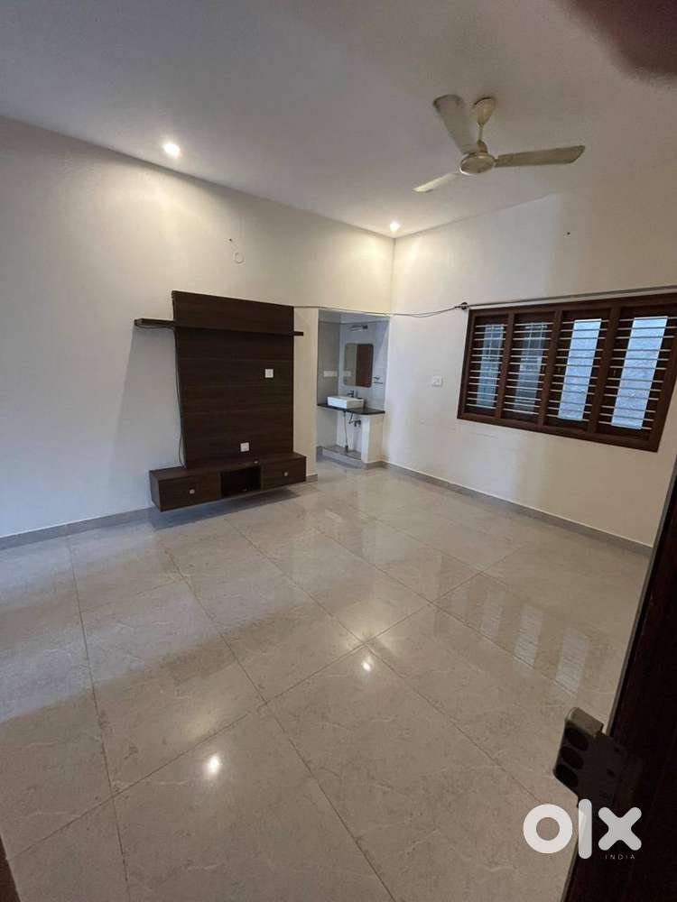 2BHK builder floor for lease in 1st Phase, J. P. Nagar
