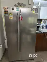 For Sale: Siemens 555L Frost-Free Refrigerator – Excellent Condition