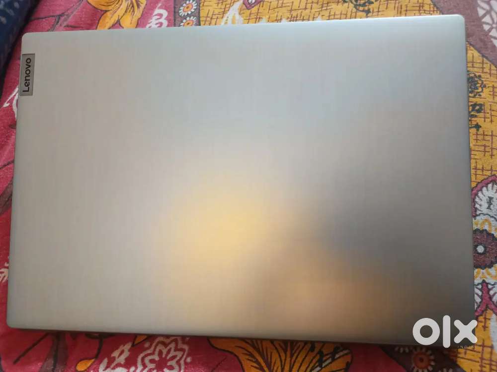 Sell my new condition lelovo laptop