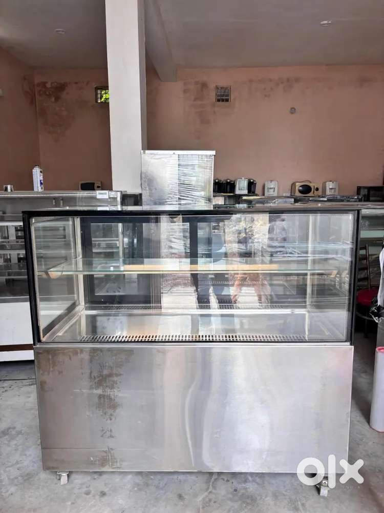 Stellar air cool Display fridge sweet counter