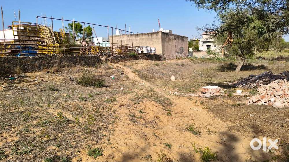 Open Plot in road No 3