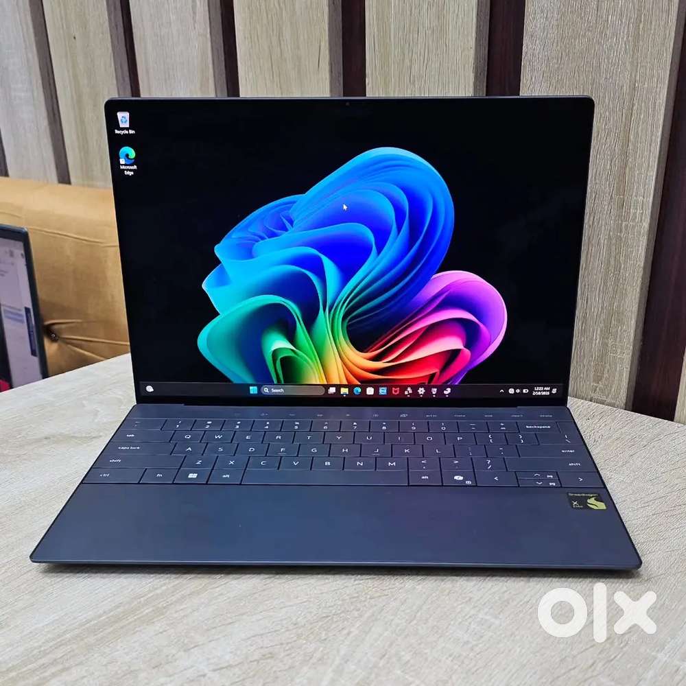 Dell XPS 13 Laptop, On-Device AI with Copilot+, 12 Core Snapdragon X