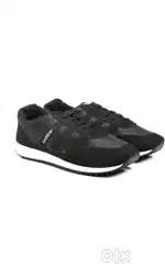 Uni star shoes online price 500 par mere pe hai 15 din phle liya tha