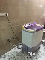 1 No LG Semi Automatic Machine