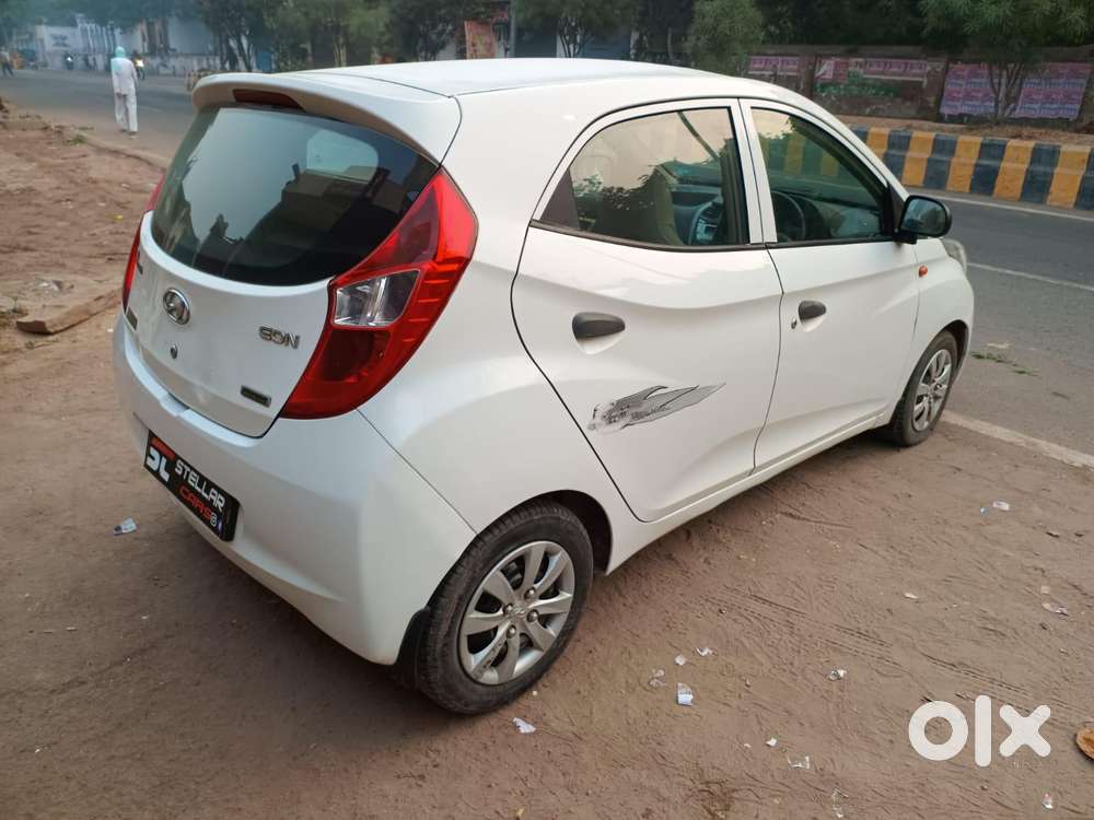 Hyundai EON Magna +, 2012, Petrol