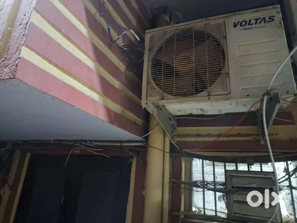 Voltas air conditioner