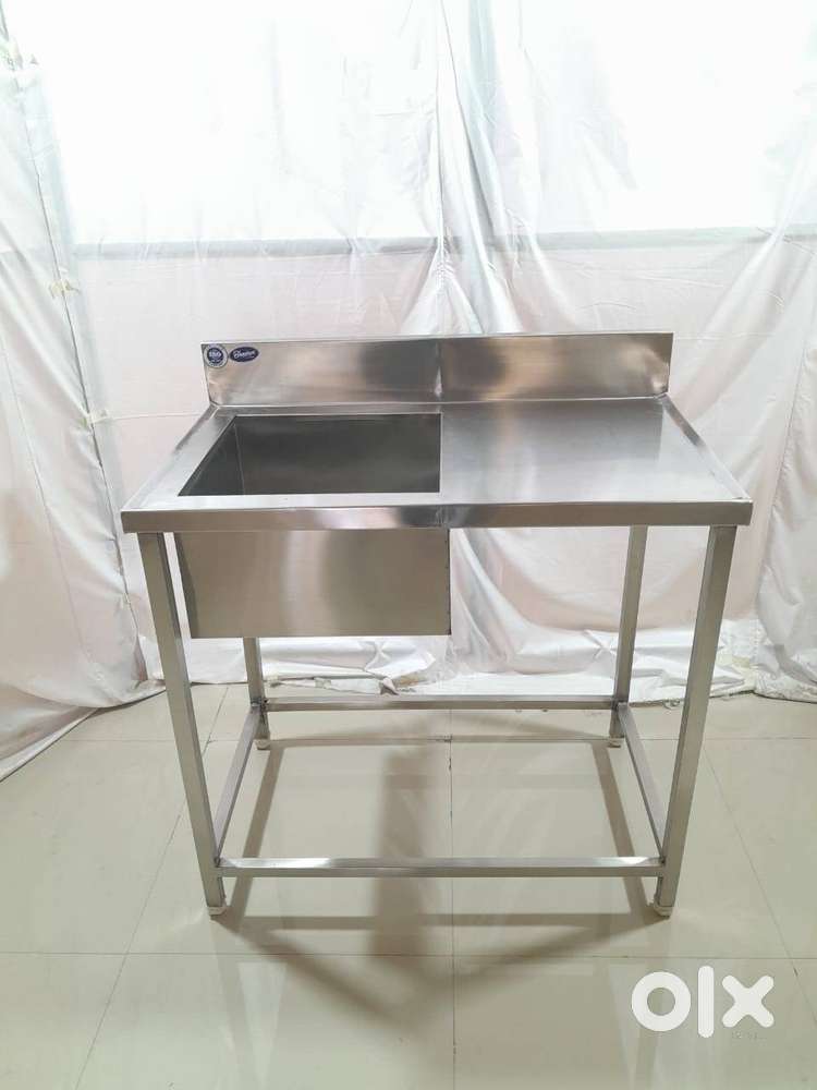 Wash Basin /Sink With Table (Square Bowl)