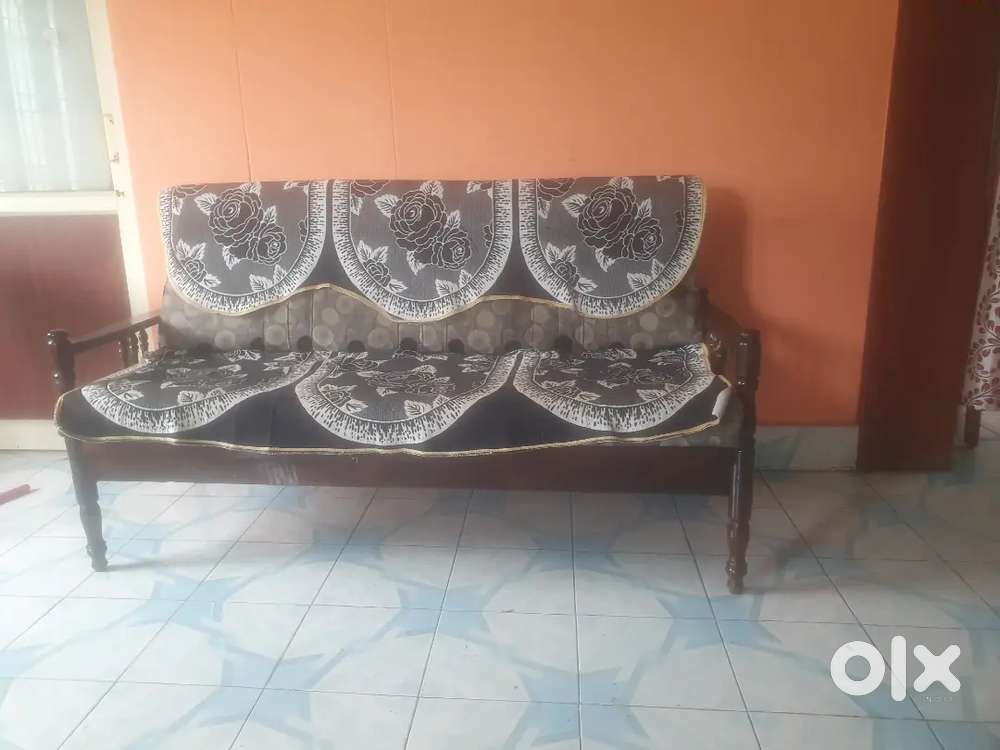 Sofa for sale for 7000