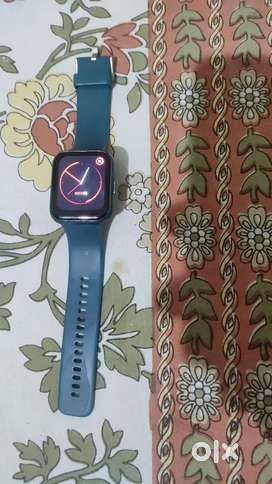 Boat smart watch