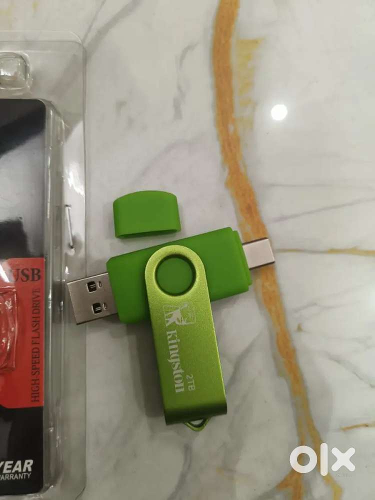 Pendrive 2 TB Kingston Tech pendrive