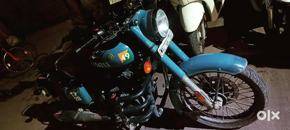 Bullet classic 350 bs4 in showroom condition