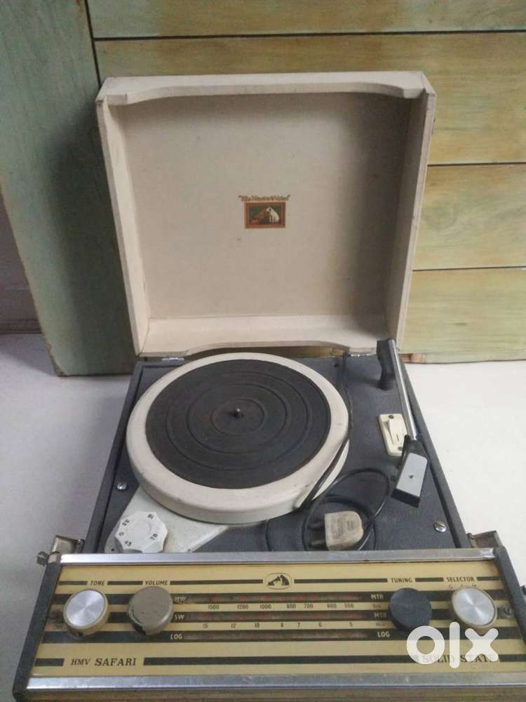 HMV Safari RadioGram good condition not working condition