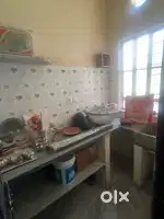 Rent : 1 room with bathroom, and kitchen