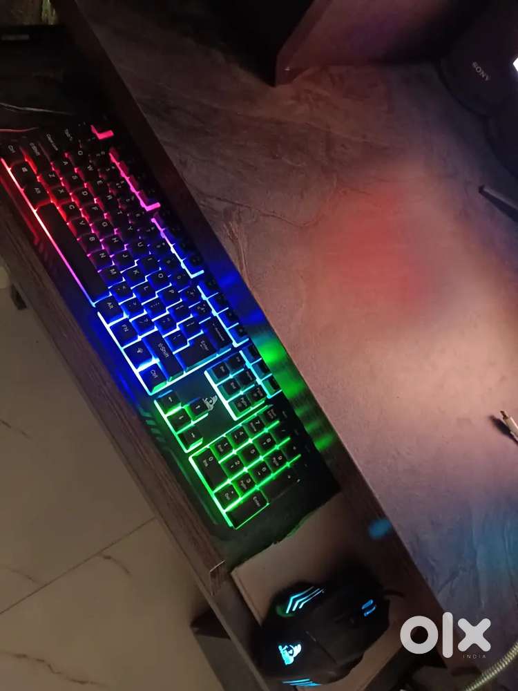 Gaming pc zebster moniter circle gaming cabinet 8gbr keypad mouse rgb