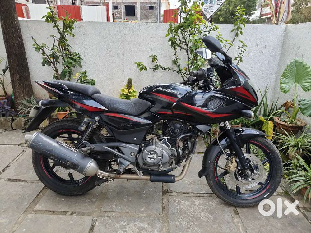 Sell My Bajaj Pulsar 220F Model 2017