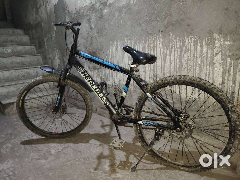 Good condition cycle @ reasonable price only 10 month used