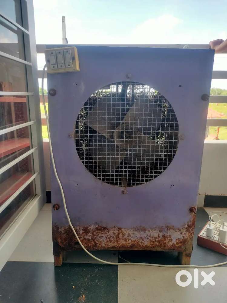 Cooler with with Window Stand  dhule