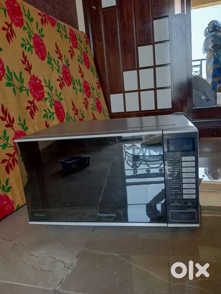 Panasonic Inverter Microwave Oven - Like brand New