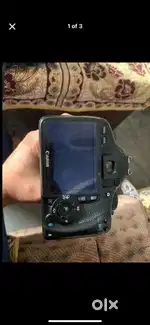 Canon EOS D550