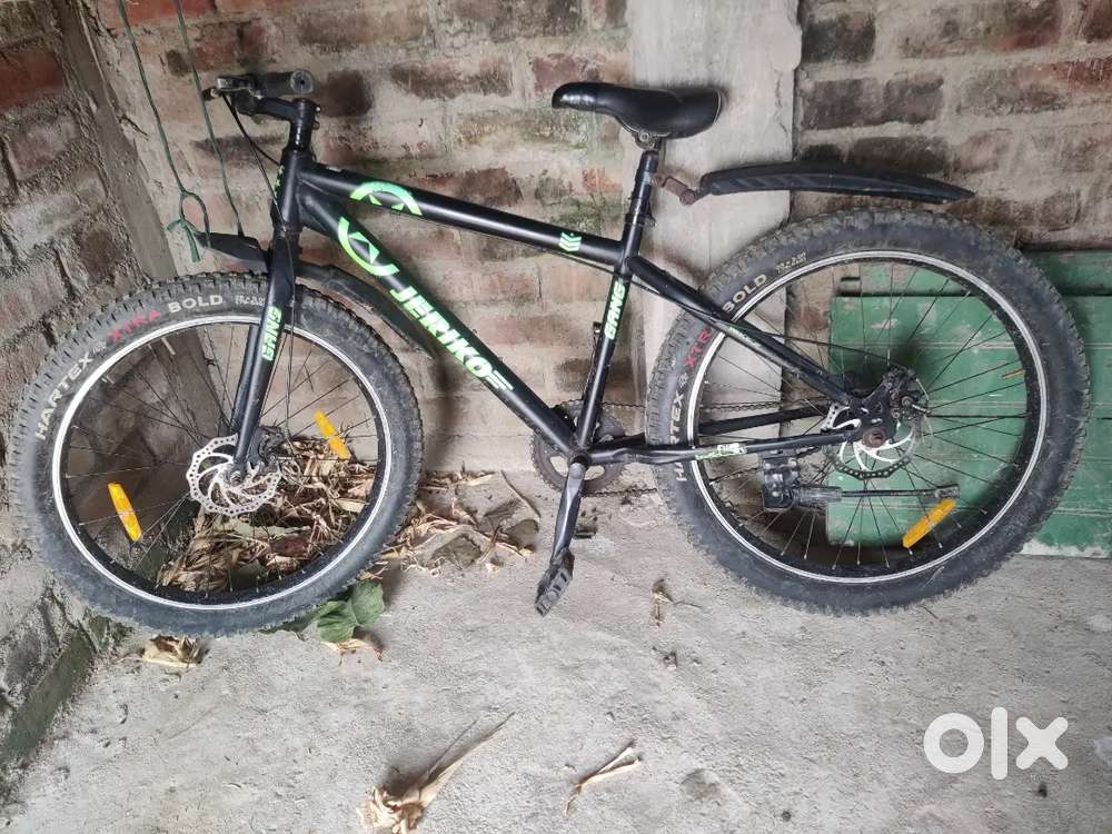 Good condition dual disk brakes