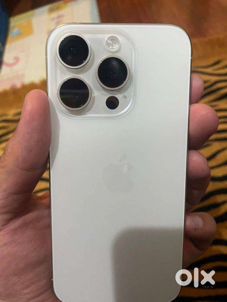 Selling My iPhone 15 Pro Used Like New , 98% Battery , Variant 128 GB.