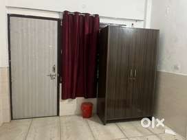 Independent flat aloha 2 Need 2 flat mates