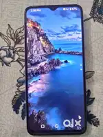 Lava01 04/64 New Phone