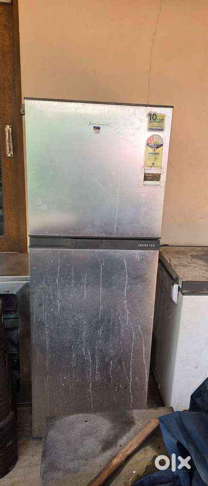 1 yr Old Kelvinator Fridge with Double door