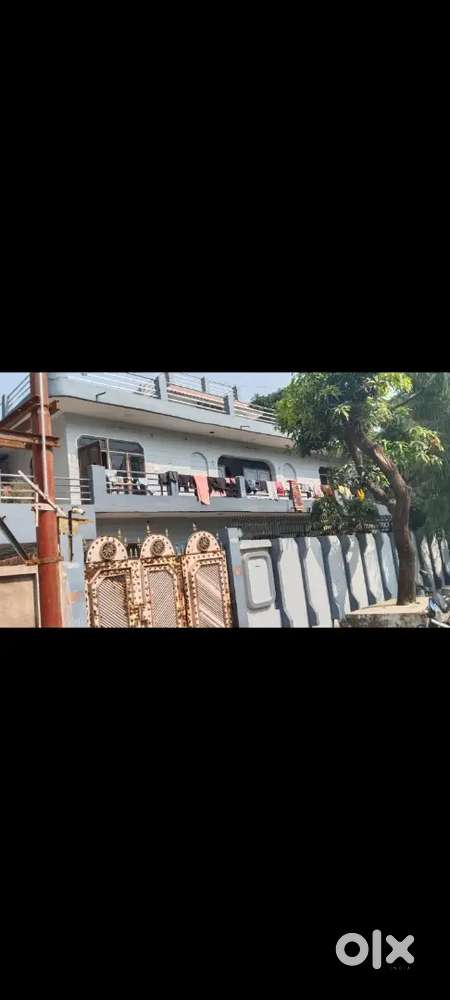 Specious building in 800 gaz