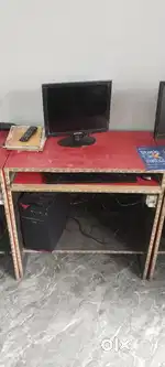 5 set of computer with computer table