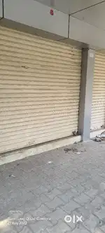 Main road Ground floor
