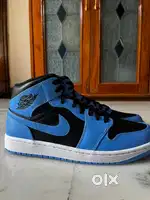 NIKE AIR JORDAN 1 MID - Original
