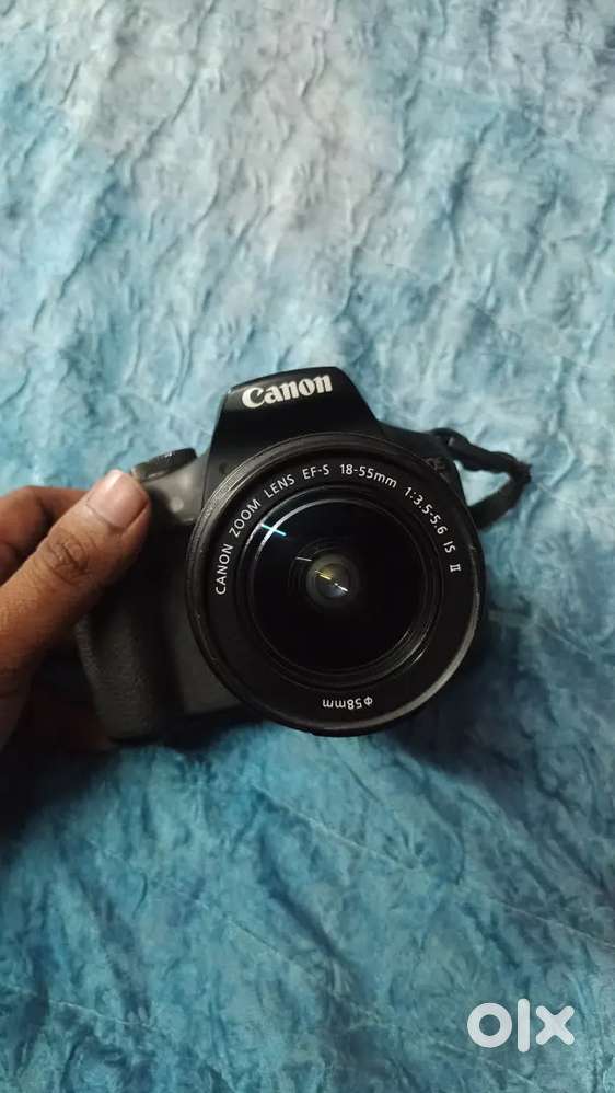 Canon 1500D