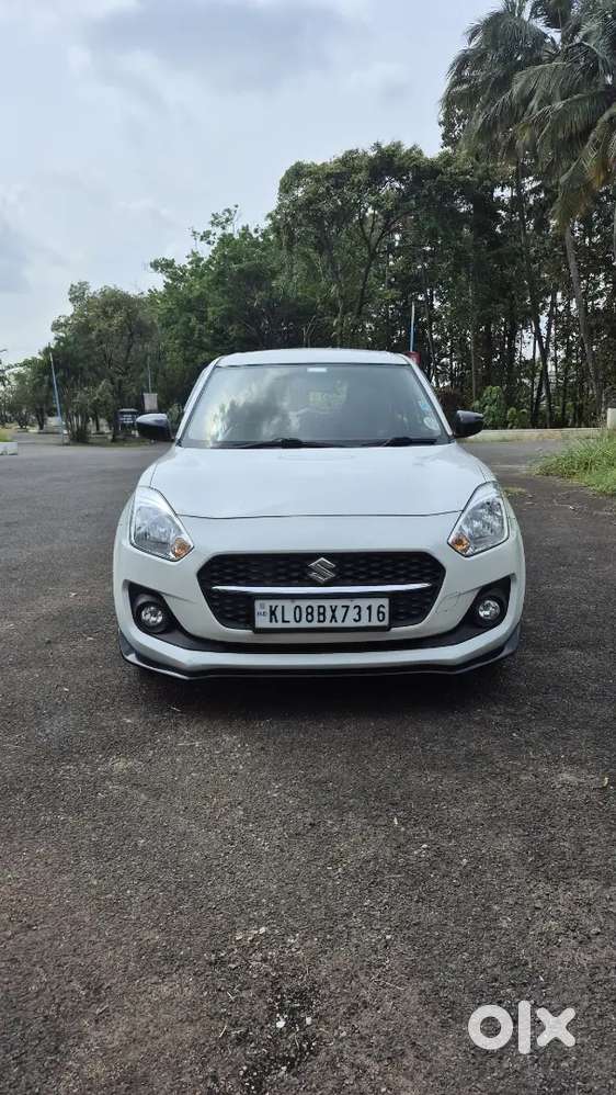 Maruti Suzuki Swift 2021 Petrol 53000 Km Driven