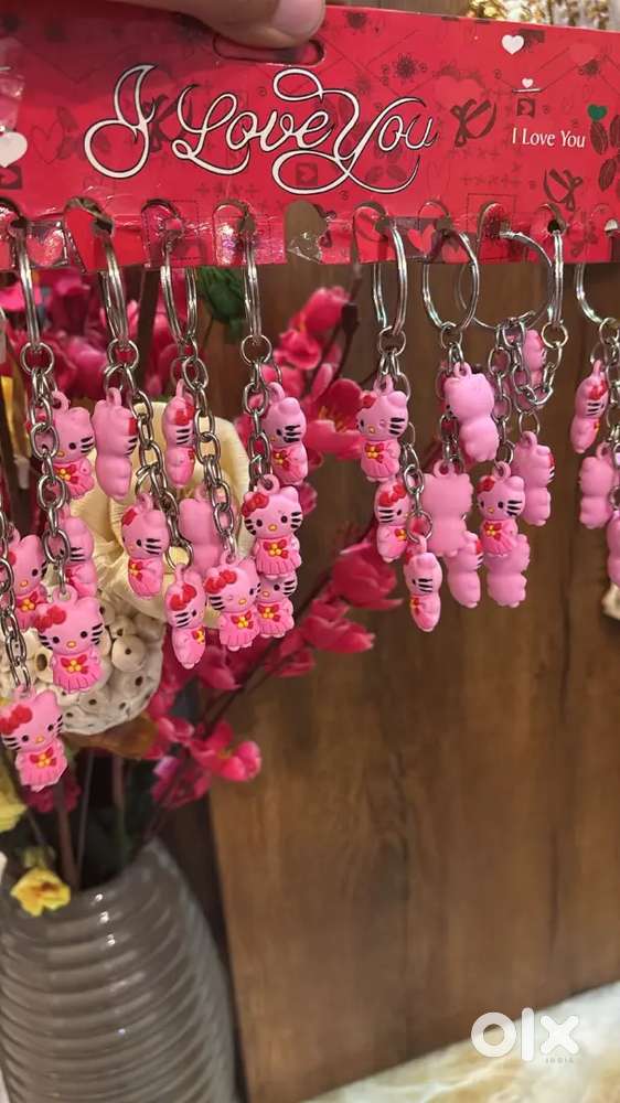 (Ethnic glam,Fashion outfits,Home essentials and everyday gift items)