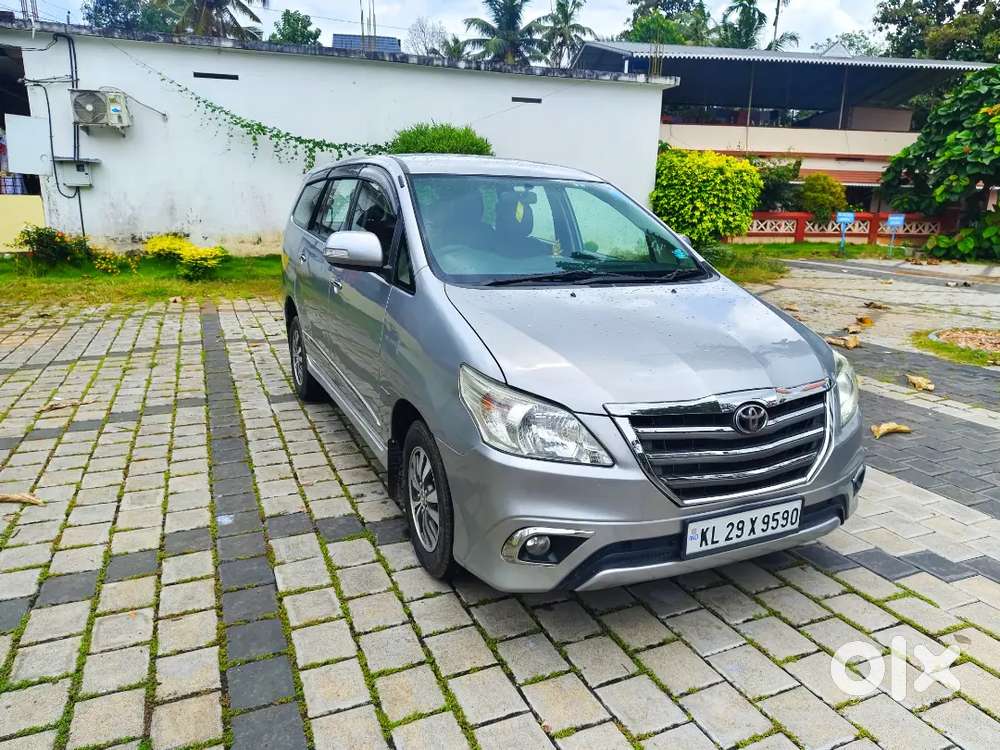 Toyota Innova 2015 Diesel 170000 Km option V