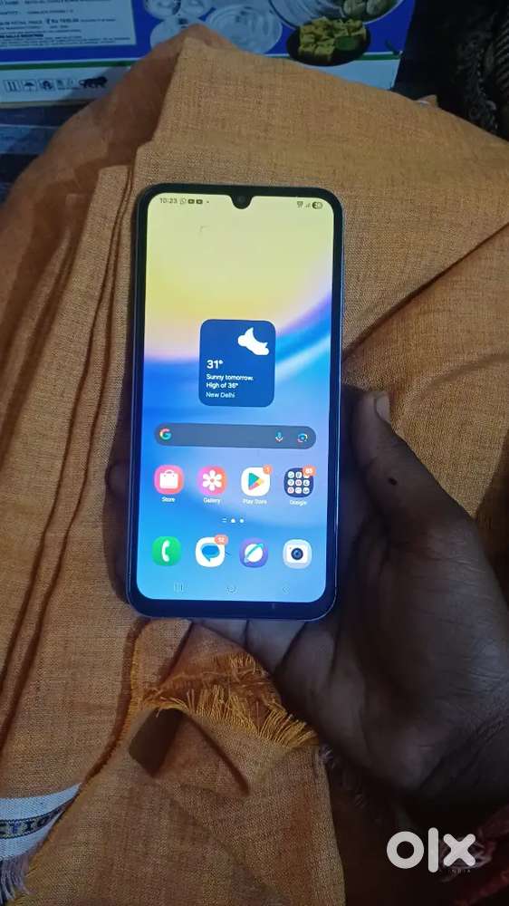 6/128gb one handed with bill box 9 month ego purchased