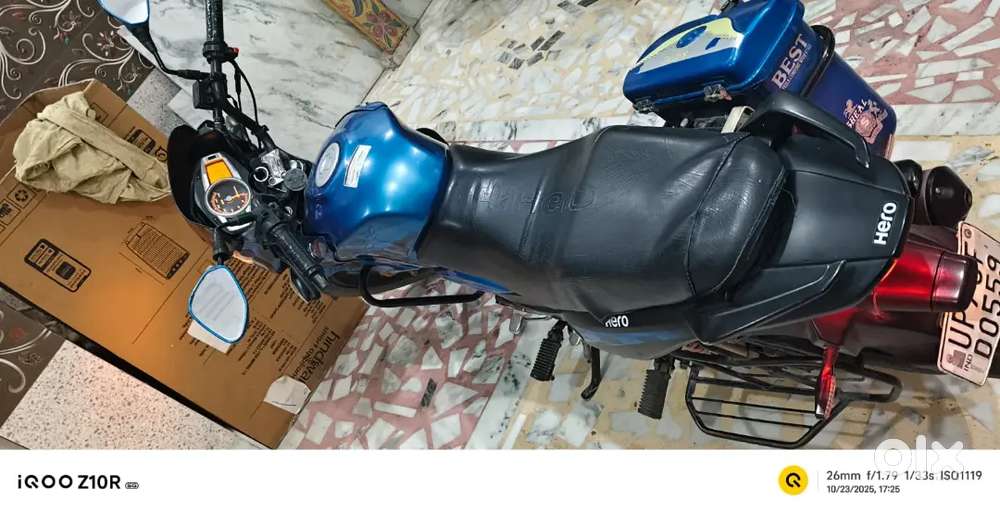 Want to sell my bike diwali offer.single owner helmet free Steelbird