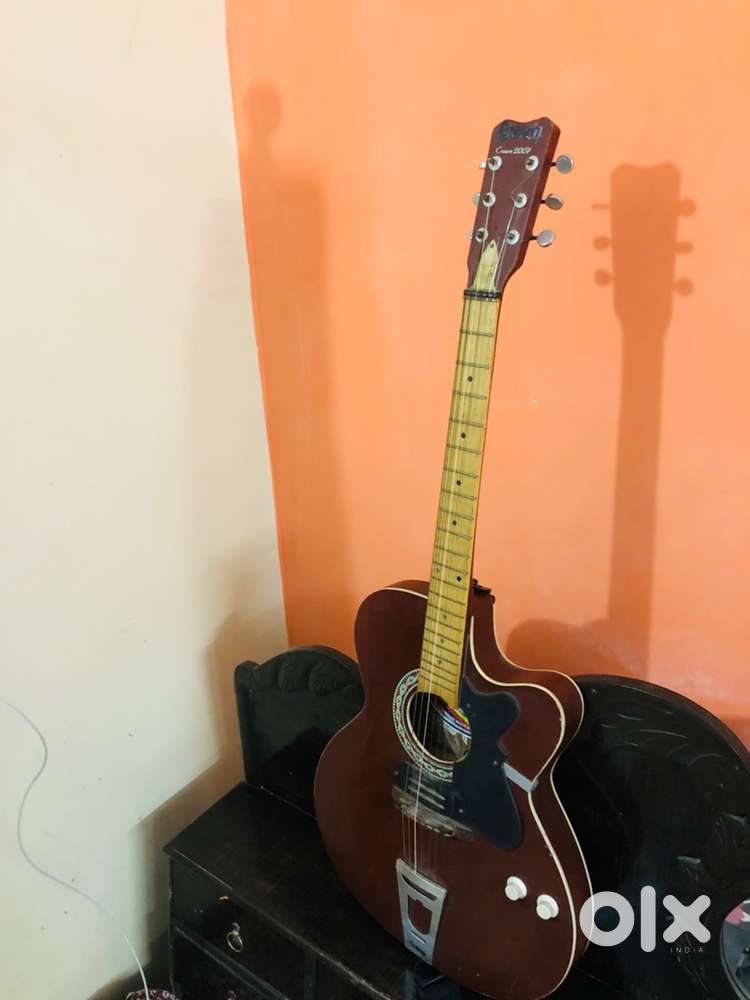 Givson acoustic guitar