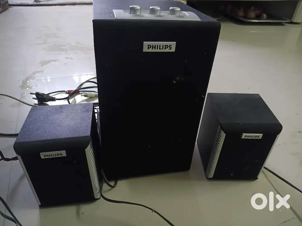 Speaker. Good con.
Dition.
Brand  phillips