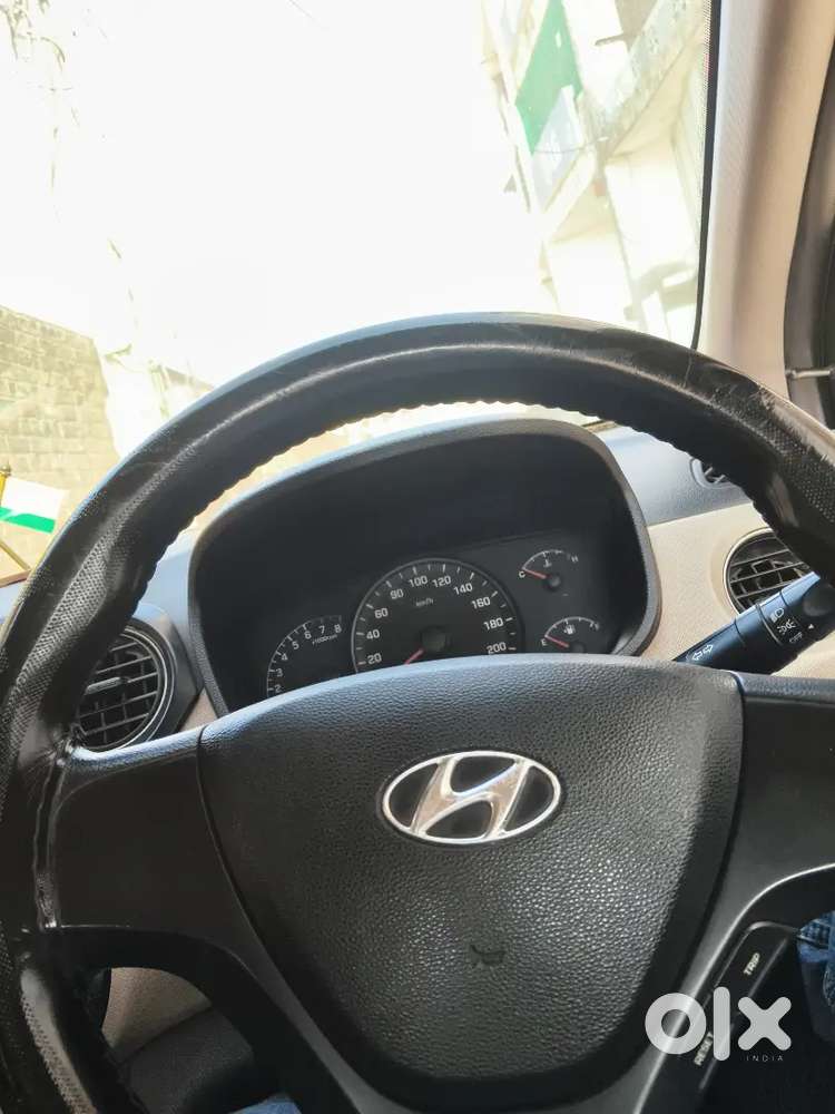 Office assistant manager only female