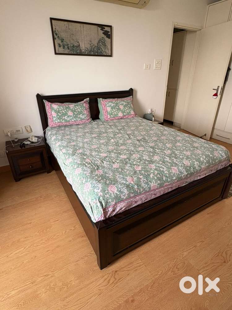 Queen Size Bed with Boxes with 8 inch Mattress & Side Tables