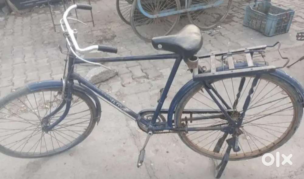 Atlas ki   cycle  kandisan dhik hai