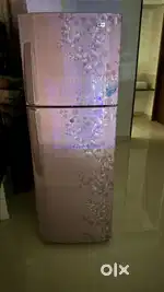 LG double door - top freezer 320 ltr